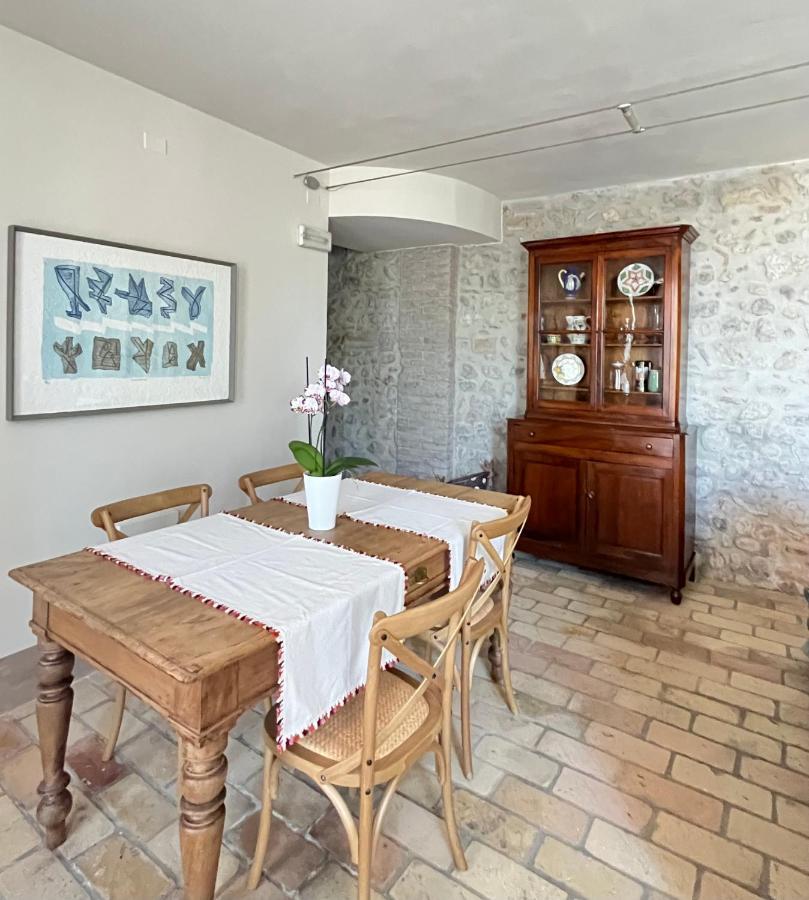 Le Mansarine Charme B&B Castellaro  Bagian luar foto