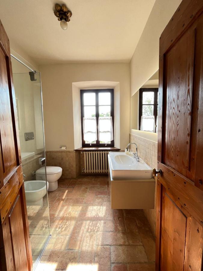 Le Mansarine Charme B&B Castellaro  Bagian luar foto