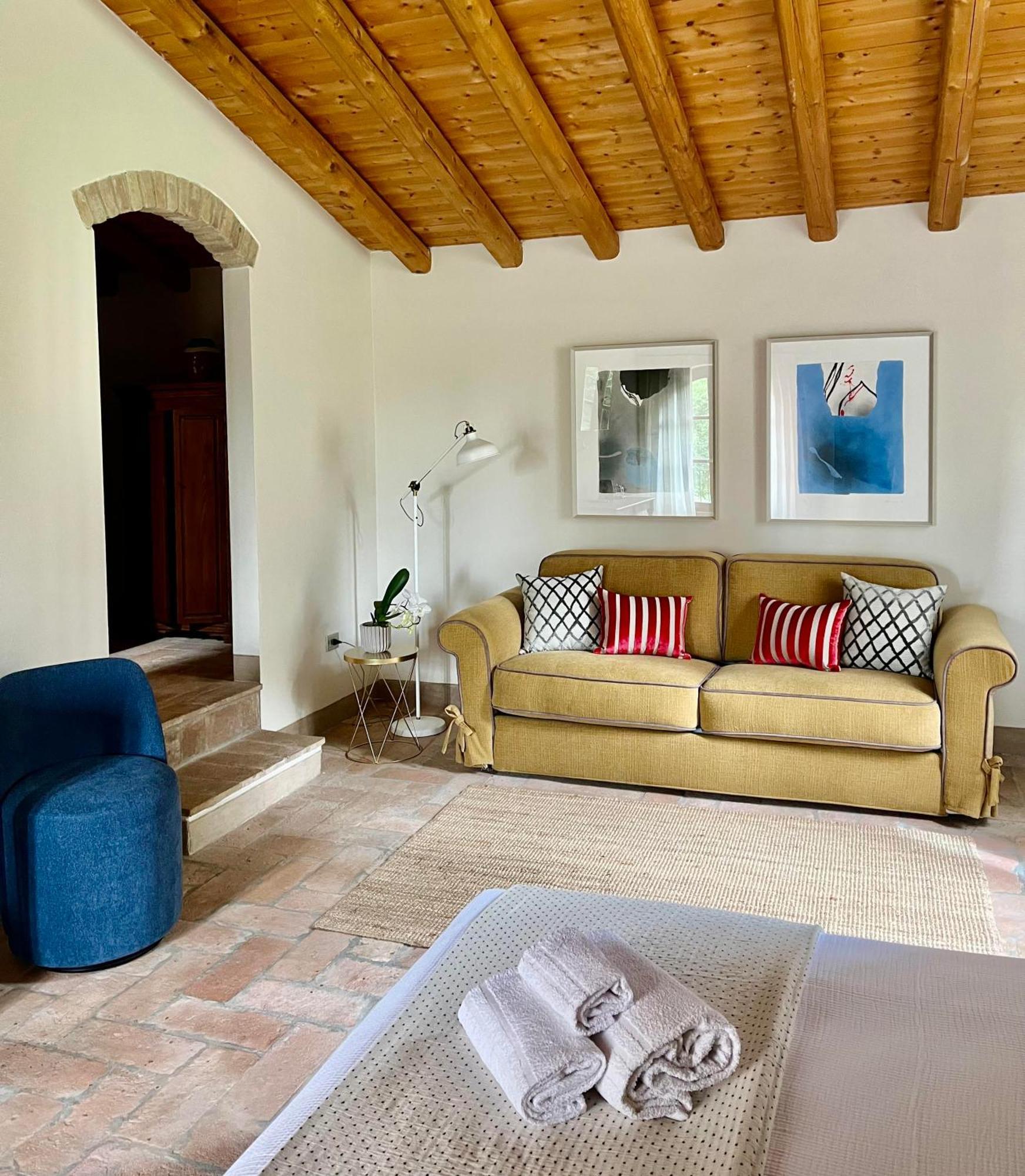 Le Mansarine Charme B&B Castellaro  Bagian luar foto